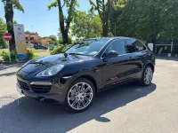 Usata Porsche Cayenne 379 CV (278 kW) 2011 Nero SUV
