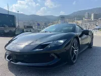 Usata Ferrari 296 829 CV (609 kW) 2024 Nero Cabrio