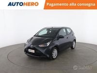 Usata Toyota Aygo X-play 72 CV (52 kW) 2019 Grigio Utilitaria