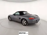 Usata Porsche Boxster 252 CV (185 kW) 2001 Grigio metallizzato Cabrio