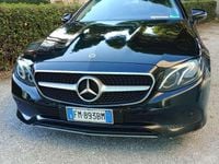 Usata Mercedes E220 194 CV (142 kW) 2017 Nero Coupé