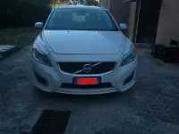 Usata Volvo C30 101 CV (74 kW) 2010 Bianco Utilitaria