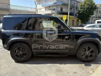 Usata Land Rover Defender SE 249 CV (183 kW) 2022 Nero SUV