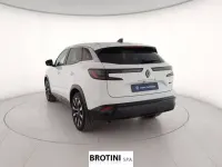 Usata Renault Austral Techno 200 CV (147 kW) 2024 Bianco SUV