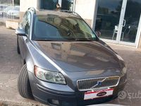 Usata Volvo V50 Momentum 135 CV (99 kW) 2006 Grigio Station wagon
