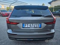 Brugt Volvo V60 Inscription 190 HK (139 kW) 2019 Gul Stationcar