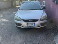 Usata Ford Focus 90 CV (66 kW) 2006 Grigio Station wagon