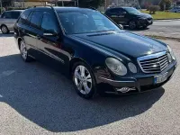 Usata Mercedes E320 147 CV (108 kW) 2006 Berlina