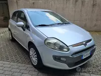 Usata Fiat Grande Punto 65 CV (47 kW) 2010 Grigio Utilitaria