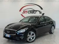 Usata Infiniti Q70 Premium Executive 170 CV (125 kW) 2015 Nero Berlina