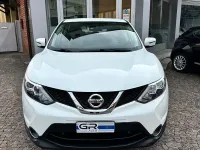 Usata Nissan Qashqai Tekna 110 CV (80 kW) 2017 Bianco SUV