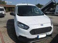 Usata Ford Transit Courier 75 CV (55 kW) 2021 Bianco Furgone