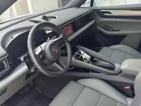 Usata Porsche Macan Electric 119 kW (163 CV) 2024 Grigio SUV