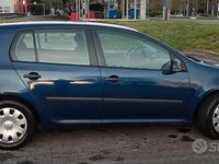 Usata VW Golf IV 2005 Blu Berlina