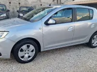 Usata Dacia Sandero Comfort 75 CV (55 kW) 2020 Berlina