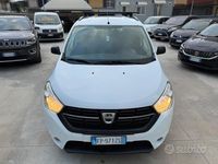 Usata Dacia Lodgy Comfort 95 CV (69 kW) 2018 Bianco Monovolume