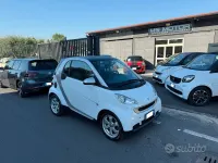 Usata Smart ForTwo Coupé 71 CV (52 kW) 2011 Bianco Coupé