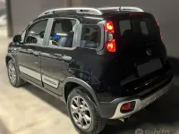Usata Fiat Panda Cross Cross 90 CV (66 kW) 2016 Nero Utilitaria