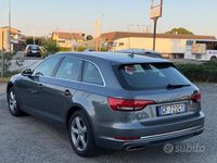Usata Audi A4 S-Line 170 CV (125 kW) 2019 Grigio Station wagon