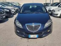 Usata Lancia Delta 120 CV (88 kW) 2009 Blu Utilitaria