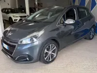 Usata Peugeot 208 Allure 75 CV (55 kW) 2017 Grigio Utilitaria