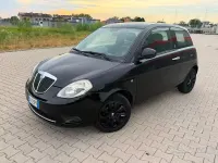 Usata Lancia Ypsilon 60 CV (44 kW) 2010 Nero Utilitaria