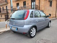 Occasion Opel Corsa 80 ch (58 kW) 2006 Gris Citadine