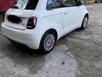 Usata Fiat 500e Action 69 kW (95 CV) 2021 Bianco Utilitaria