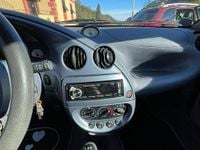 Begagnad Ford Ka 60 HK (44 kW) 1998 Grå Halvkombi