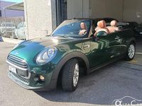 Usata Mini One Cabriolet 102 CV (75 kW) 2017 British racing green Cabrio