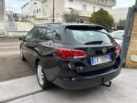 Usata Opel Astra 110 CV (80 kW) 2019 Nero Berlina