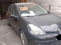 Usata Renault Clio II 86 CV (63 kW) 2006 Berlina