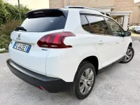 Usata Peugeot 2008 82 CV (60 kW) 2016 Bianco SUV