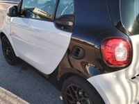 Usata Smart ForTwo Coupé 61 CV (44 kW) 2015 Utilitaria