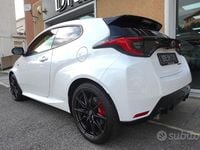 Second-hand Toyota Yaris 261 CP (191 kW) 2024 Alb Hatchback