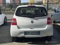 Usata Renault Twingo 75 CV (55 kW) 2012 Bianco Utilitaria