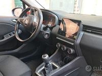 Usata Renault Clio IV 101 CV (74 kW) 2019 Rosso Berlina