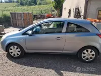 Usata Opel Corsa 80 CV (58 kW) 2009 Utilitaria