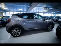 Usata Renault Captur Intens 145 CV (106 kW) 2023 Grigio chiaro SUV