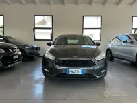 Usata Ford Focus 95 CV (69 kW) 2018 Grigio Berlina