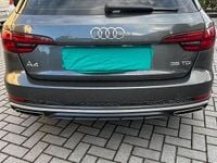 Usata Audi A4 S-Line 150 CV (110 kW) 2019 Grigio Station wagon