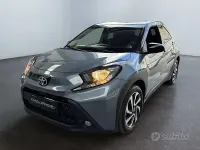 Usata Toyota Aygo X Active 72 CV (52 kW) 2024 Blu/azzurro SUV
