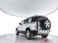 Usata Land Rover Defender SE 200 CV (147 kW) 2022 Argento SUV