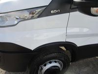 Usata Iveco Daily 145 CV (106 kW) 2017 Bianco