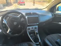 Usata Lancia Delta 120 CV (88 kW) 2009 Utilitaria