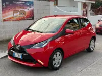 Second-hand Toyota Aygo 69 CP (50 kW) 2017 Roșu Hatchback
