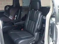 Usata Lancia Voyager 163 CV (119 kW) 2012 Grigio Monovolume