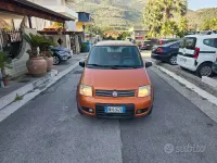 Usata Fiat Panda Climbing 60 CV (44 kW) 2009 Arancione Utilitaria