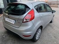 Usata Ford Fiesta Business Edition 80 CV (58 kW) 2014 Argento Utilitaria