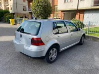 Usata VW Golf IV 100 CV (73 kW) 2000 Grigio Berlina